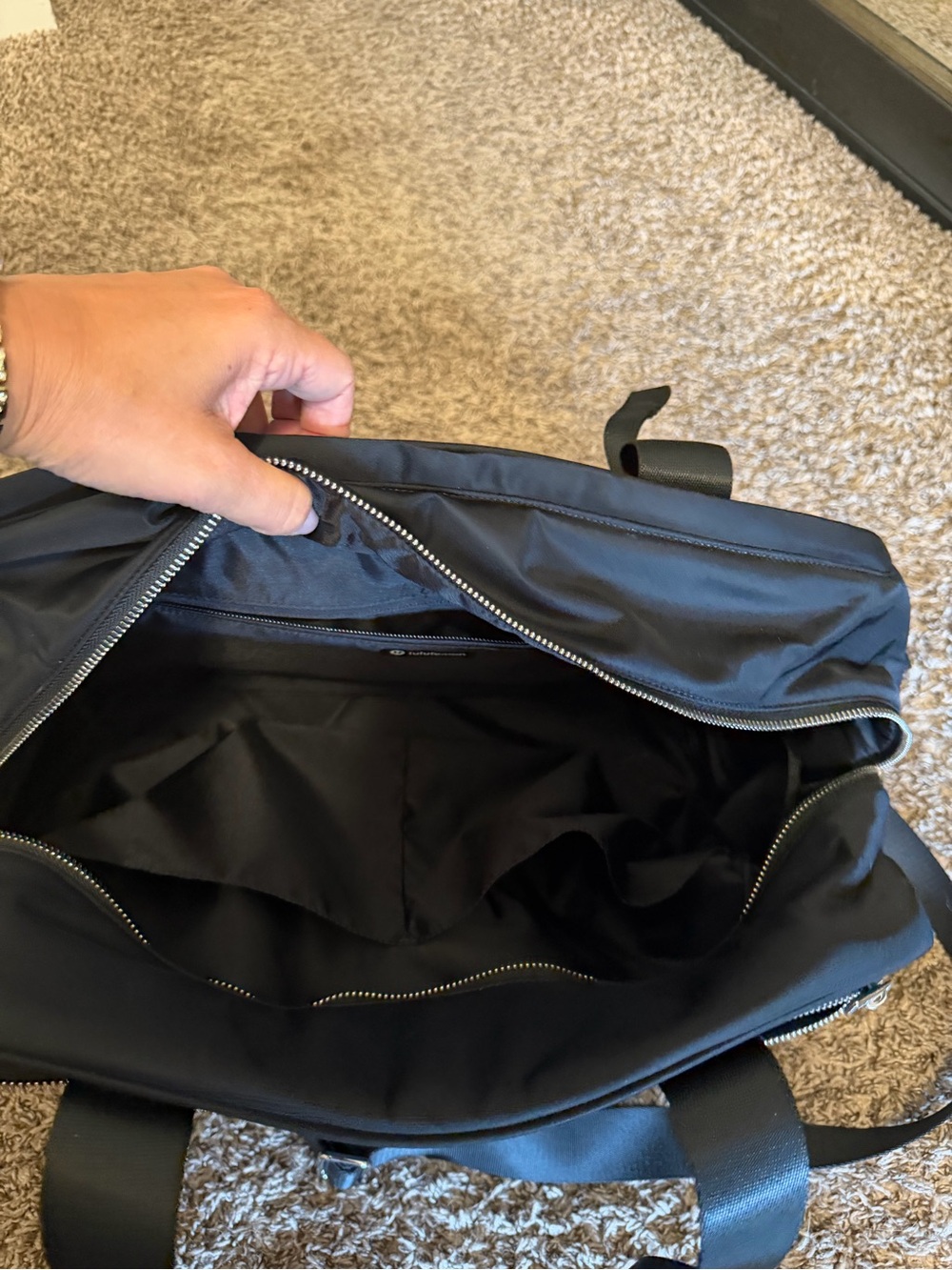 Lululemon Black Shoulder Duffel Bag - Picture 3 of 3